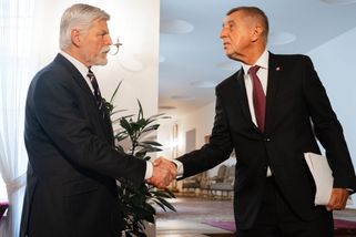 Prezident Pavel musí být neustupný. Babiš s Macinkou mu jinou možnost nedávají - Médium.cz